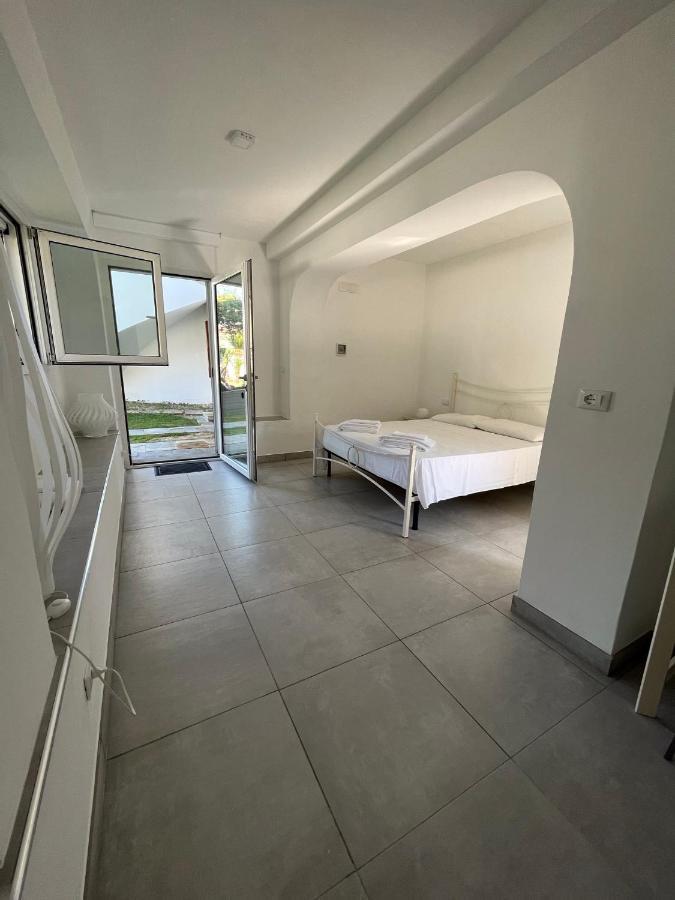 Residenza Margot Bed & Breakfast Quattromiglio Exterior photo