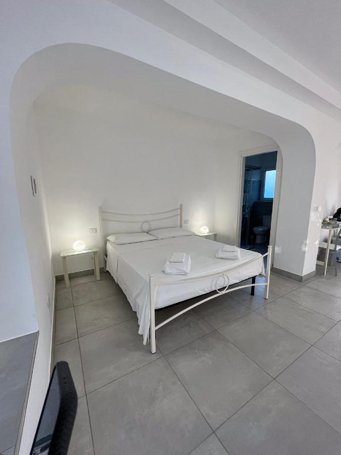 Residenza Margot Bed & Breakfast Quattromiglio Exterior photo